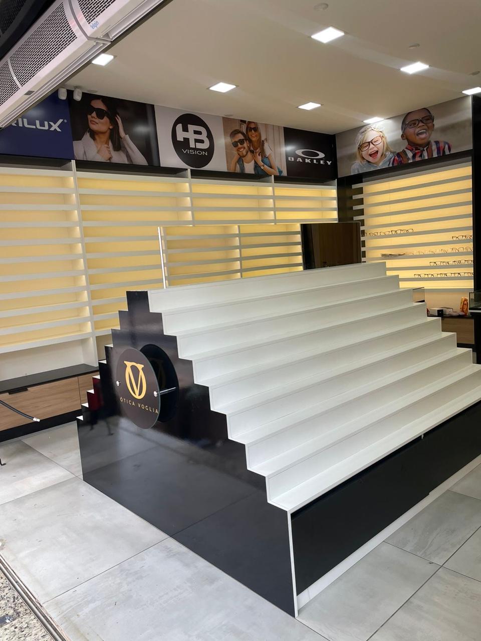 Projeto Lojas em Shoppings 24