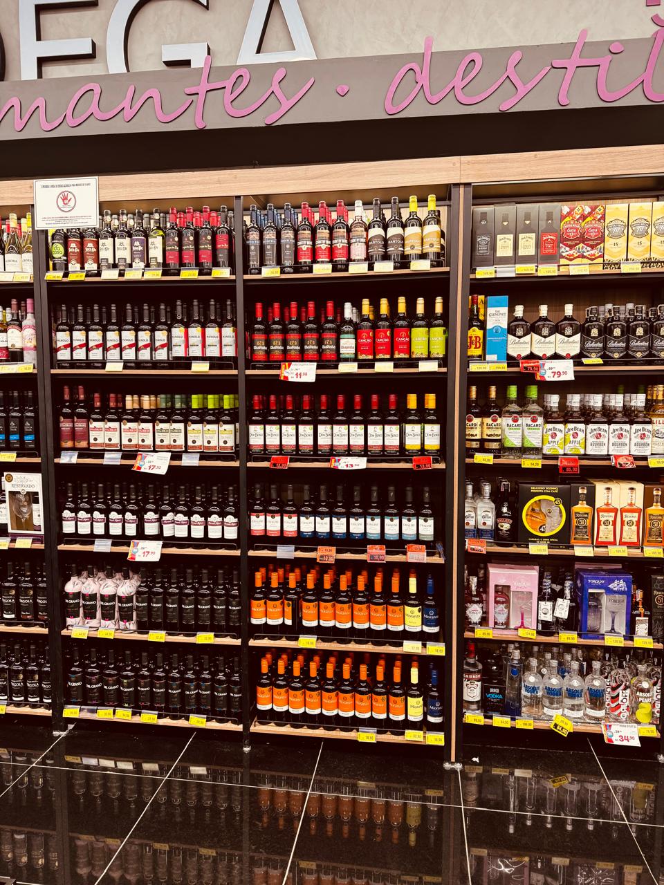 Projeto Supermercados & Adegas 22